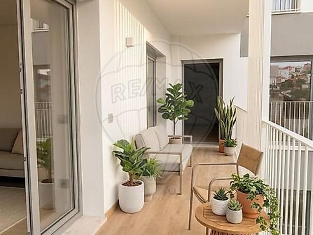 Apartamento venda em Casal da Caiada, Odivelas
