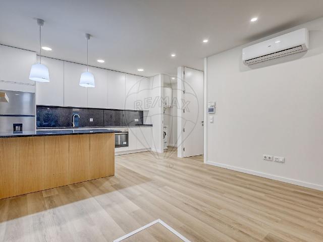 Apartamento venda em Lugarinho, Porto