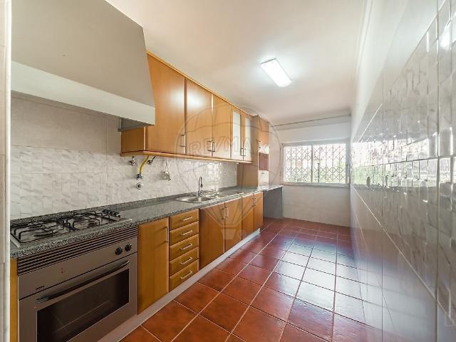 Apartamento venda em Serra das Minas, Rio de Mouro
