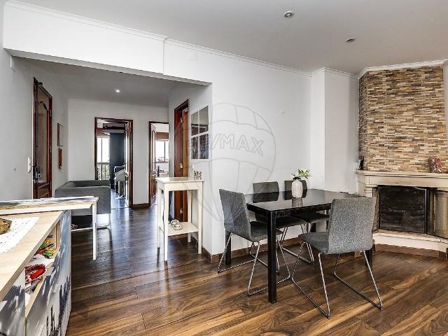 Apartamento venda em Rinchoa, Rio de Mouro
