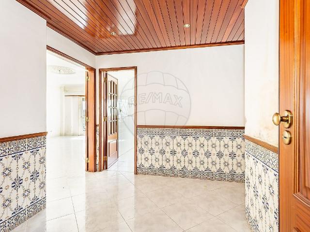 Apartamento venda em Rinchoa, Rio de Mouro
