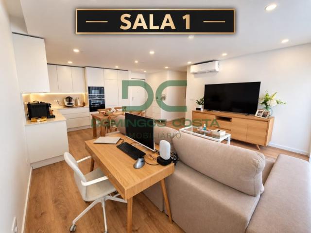 Apartamento venda em Catujal, Santiago Dos Velhos