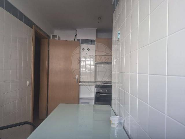 Apartamento venda em Santa Clara, Lisboa