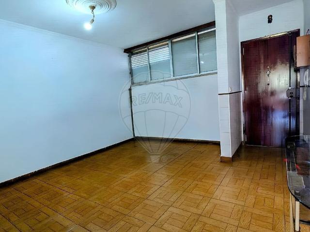 Apartamento venda em Urbanização do Conventinho, Loures