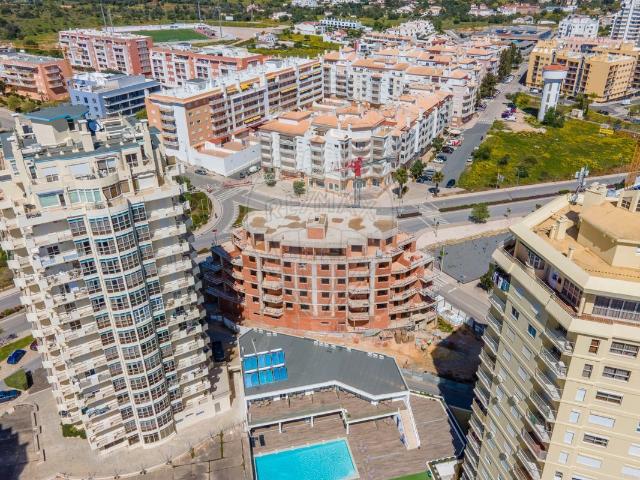Apartamento venda em Armação De Pêra, Faro
