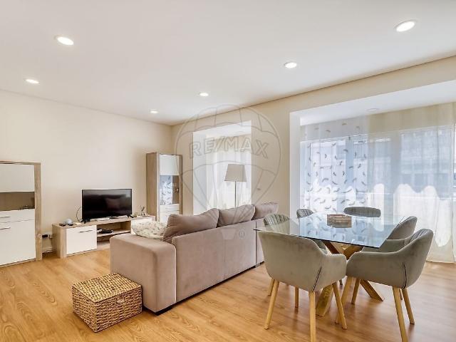 Apartamento venda em Reboleira, Amadora