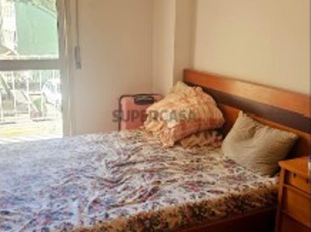Casa venda em Mina de Água, Amadora