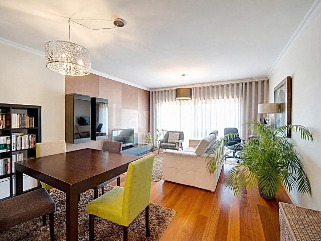 Apartamento venda em Quinta de São Martinho, Cascais