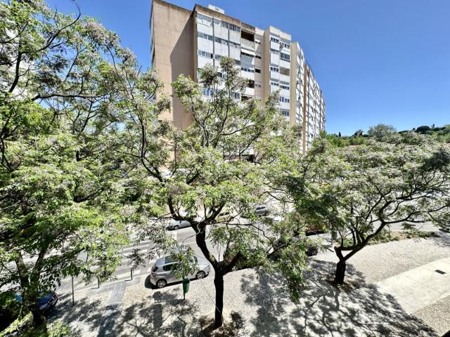Apartamento venda em Encosta do Sol, Amadora