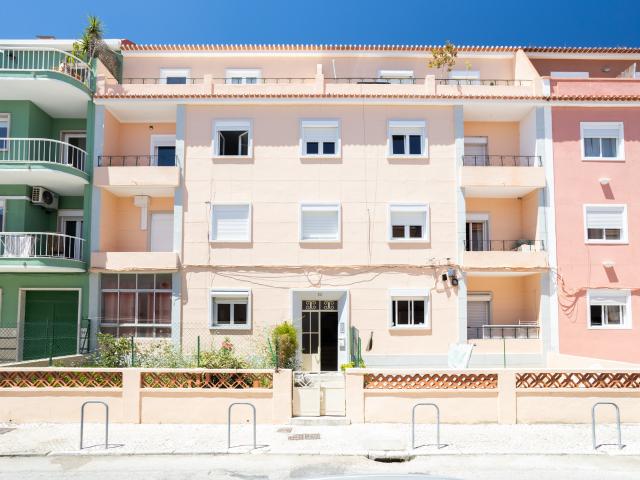Apartamento venda em Ginjal, Almada