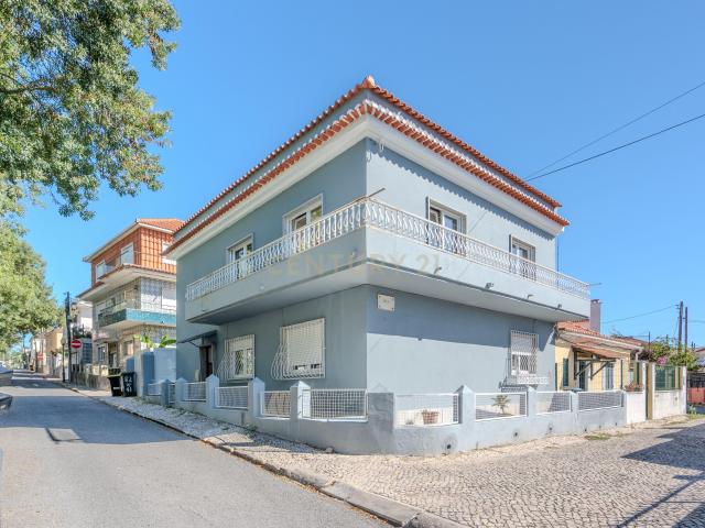 Apartamento alugar em Bairro do Alto da Ajuda, Lisboa