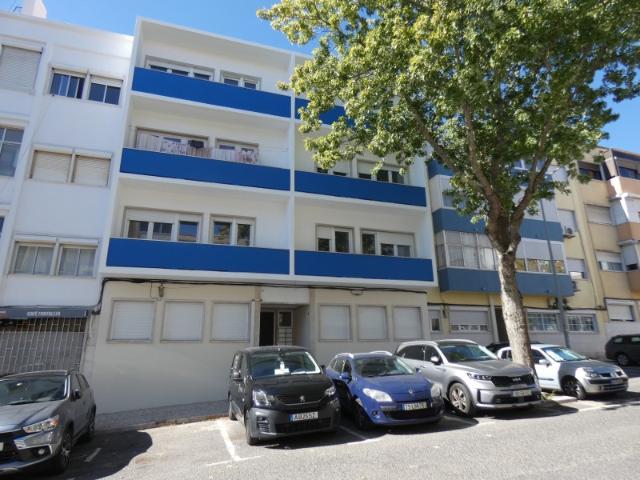 Apartamento venda em Venda Nova, Amadora