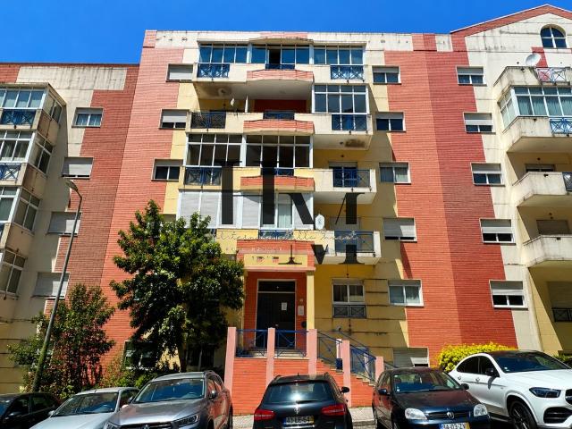Apartamento venda em Tapada das Mercês, Sintra