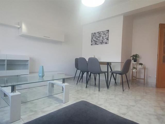 Apartamento alugar em Alenquer (Santo Estêvão e Triana), Alenquer
