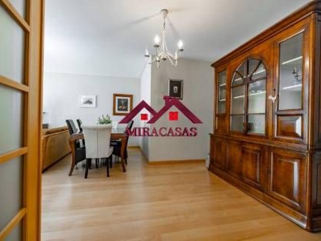 Apartamento alugar em Coimbra (Sé Nova, Santa Cruz, Almedina e São Bartolomeu), Coimbra
