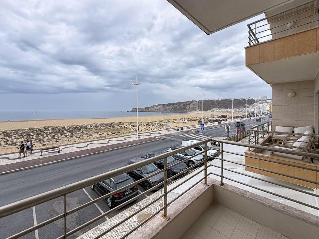 Apartamento alugar em Nazaré
