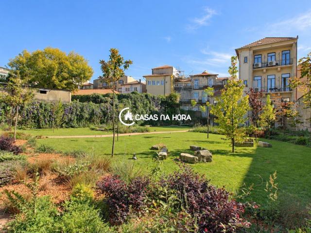 Apartamento alugar em Carvalhosa, Porto
