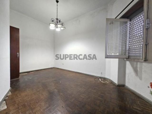 Casa venda em Nossa Senhora do Pópulo, Caldas Da Rainha