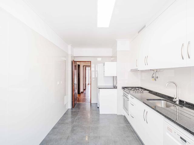 Apartamento alugar em Bairro do Rosário, Cascais