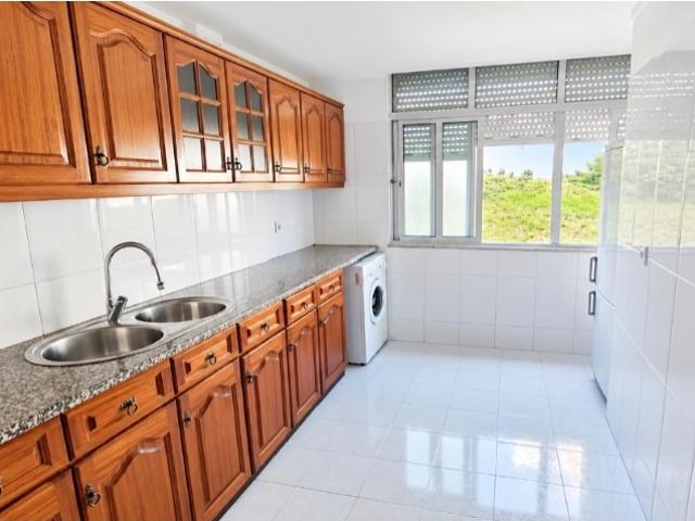 Apartamento alugar em Benfica, Lisboa