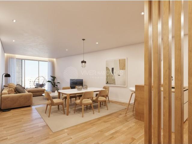Apartamento venda em Almada, Setúbal