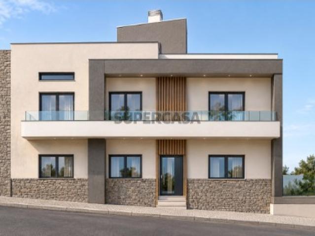 Casa venda em Fernão Ferro, Seixal
