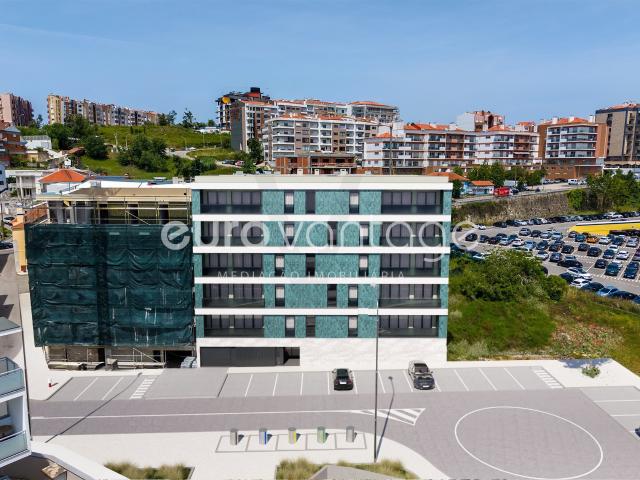 Apartamento venda em Cruz d'Areia, Leiria
