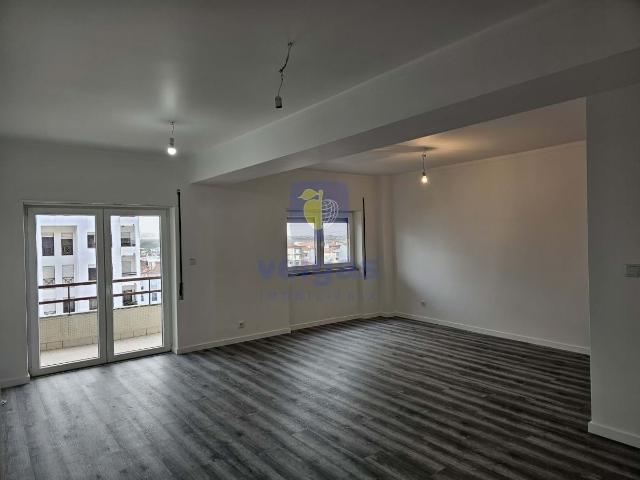 Apartamento alugar em Nossa Senhora do Pópulo, Caldas Da Rainha