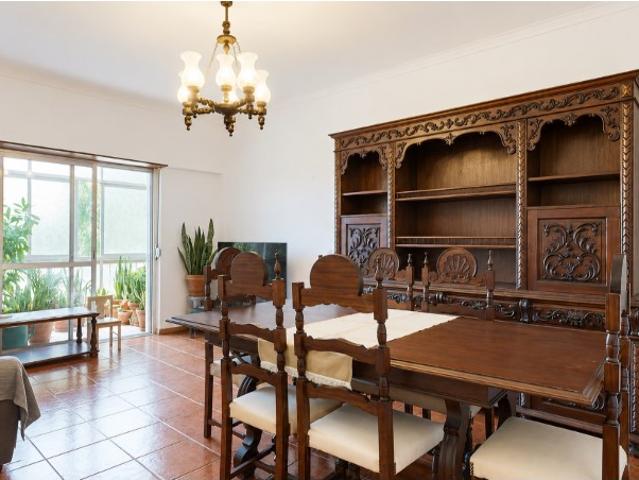 Apartamento venda em Carcavelos, Cascais