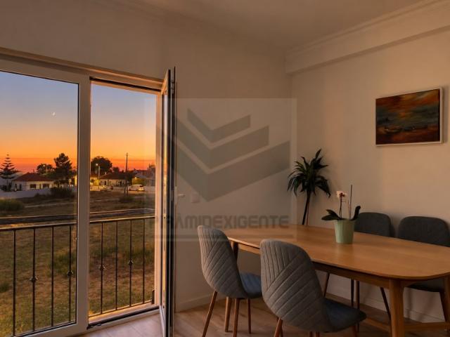 Apartamento venda em Azeitão (São Lourenço e São Simão), Setúbal