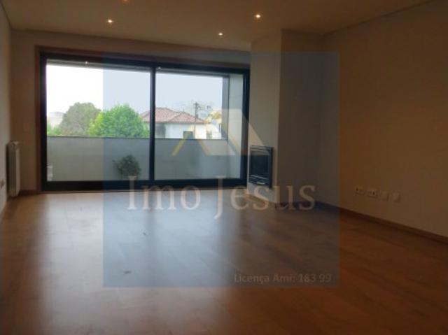 Apartamento alugar em Vila Nova De Gaia, Porto