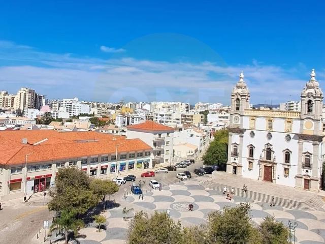 Apartamento venda em Faro
