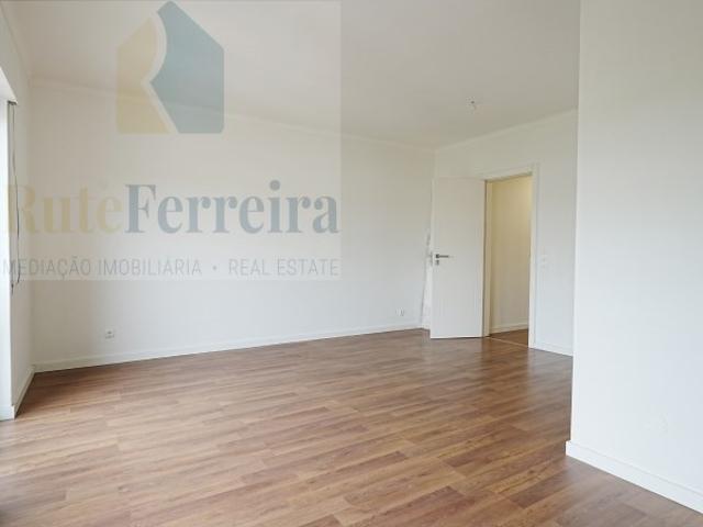 Apartamento venda em Santa Maria, São Pedro e Matacães, Torres Vedras