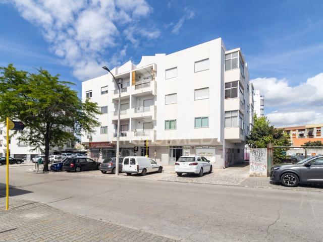 Apartamento venda em Afonso Costa, Setúbal