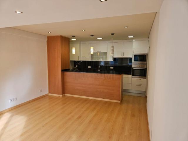 Apartamento alugar em Lombos, Cascais