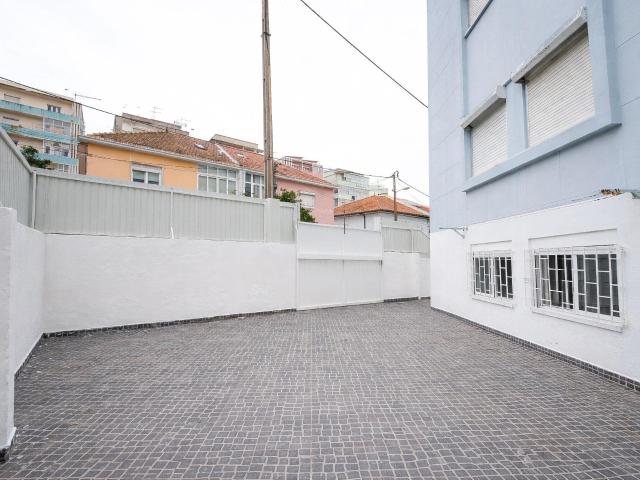 Apartamento venda em Ginjal, Almada