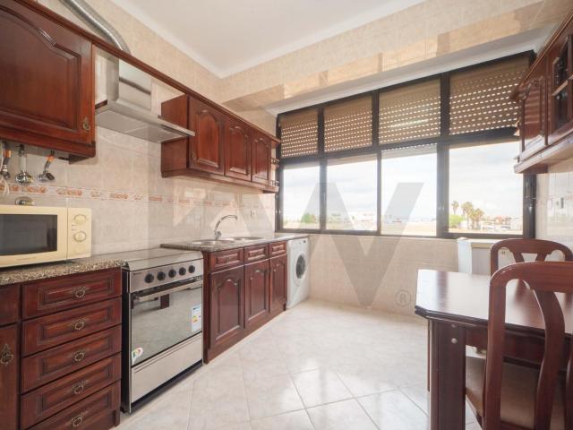 Apartamento alugar em Lavradio, Setúbal