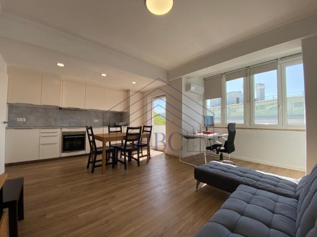Apartamento venda em Carriche, Lisboa