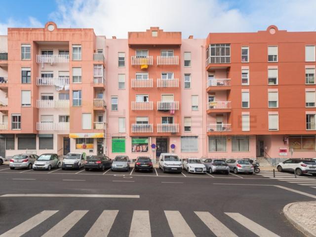 Apartamento venda em Mem Martins, Sintra
