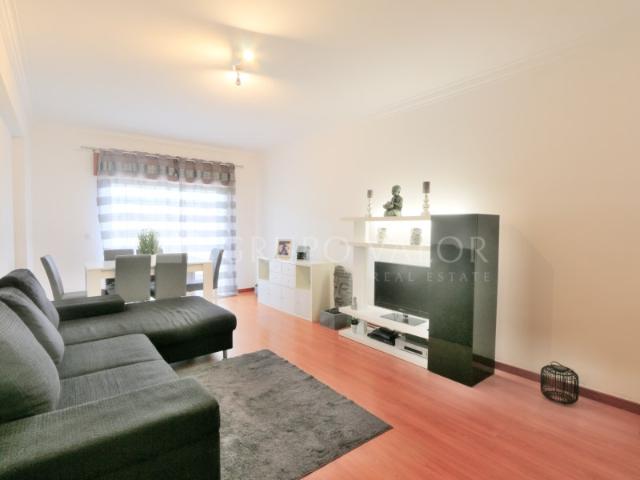 Apartamento venda em Rio de Mouro Velho, Sintra