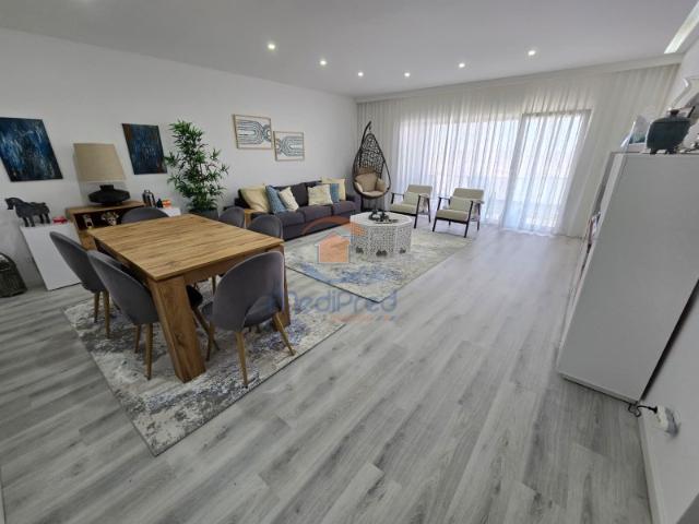 Apartamento venda em Trigache, Odivelas