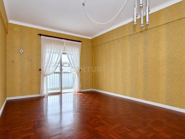 Apartamento venda em Amadora, Lisboa