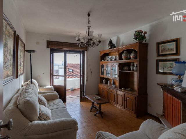 Apartamento venda em Pederneira, Leiria