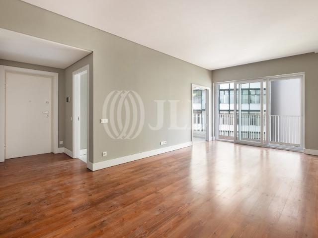 Apartamento alugar em Santo António, Lisboa