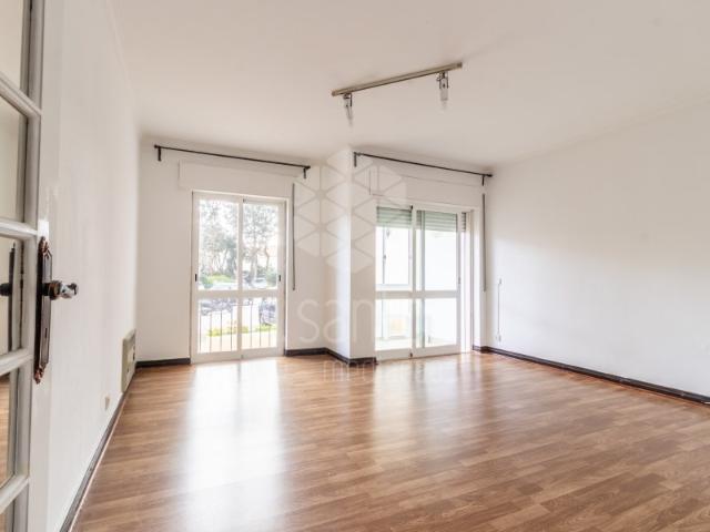 Apartamento venda em Abuxarda, Cascais
