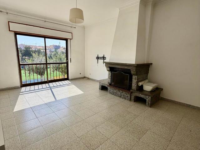 Apartamento alugar em Visconde da Luz, Cascais