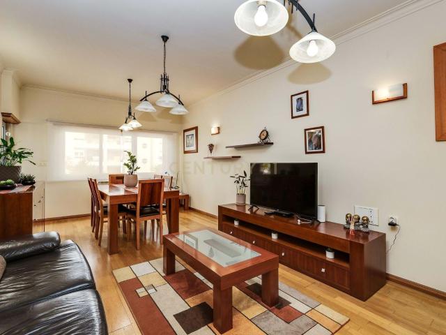 Apartamento venda em Lagoal, Oeiras