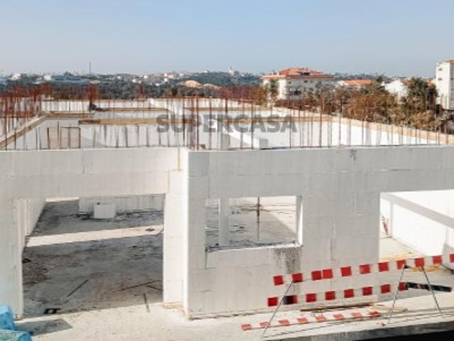 Casa venda em Casal dos Matos, Leiria