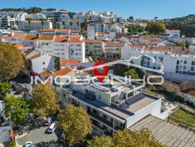 Casa venda em Pederneira, Leiria