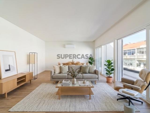 Casa venda em Ginjal, Almada
